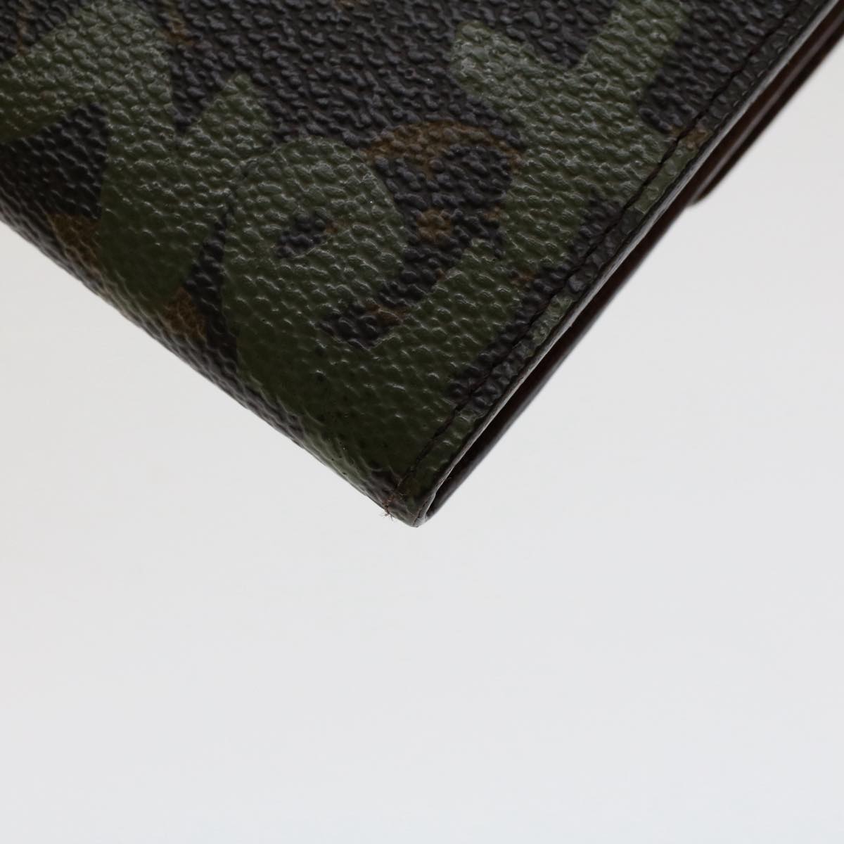 LOUIS VUITTON Graffiti Porte Monnaie Credit Long Wallet Khaki M92188 Auth yk8240