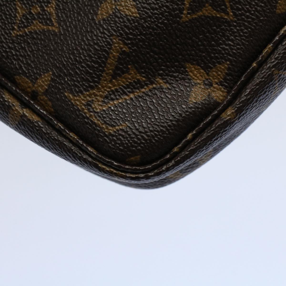 LOUIS VUITTON Monogram Pochette Accessoires Pouch M51980 LV Auth yk8605