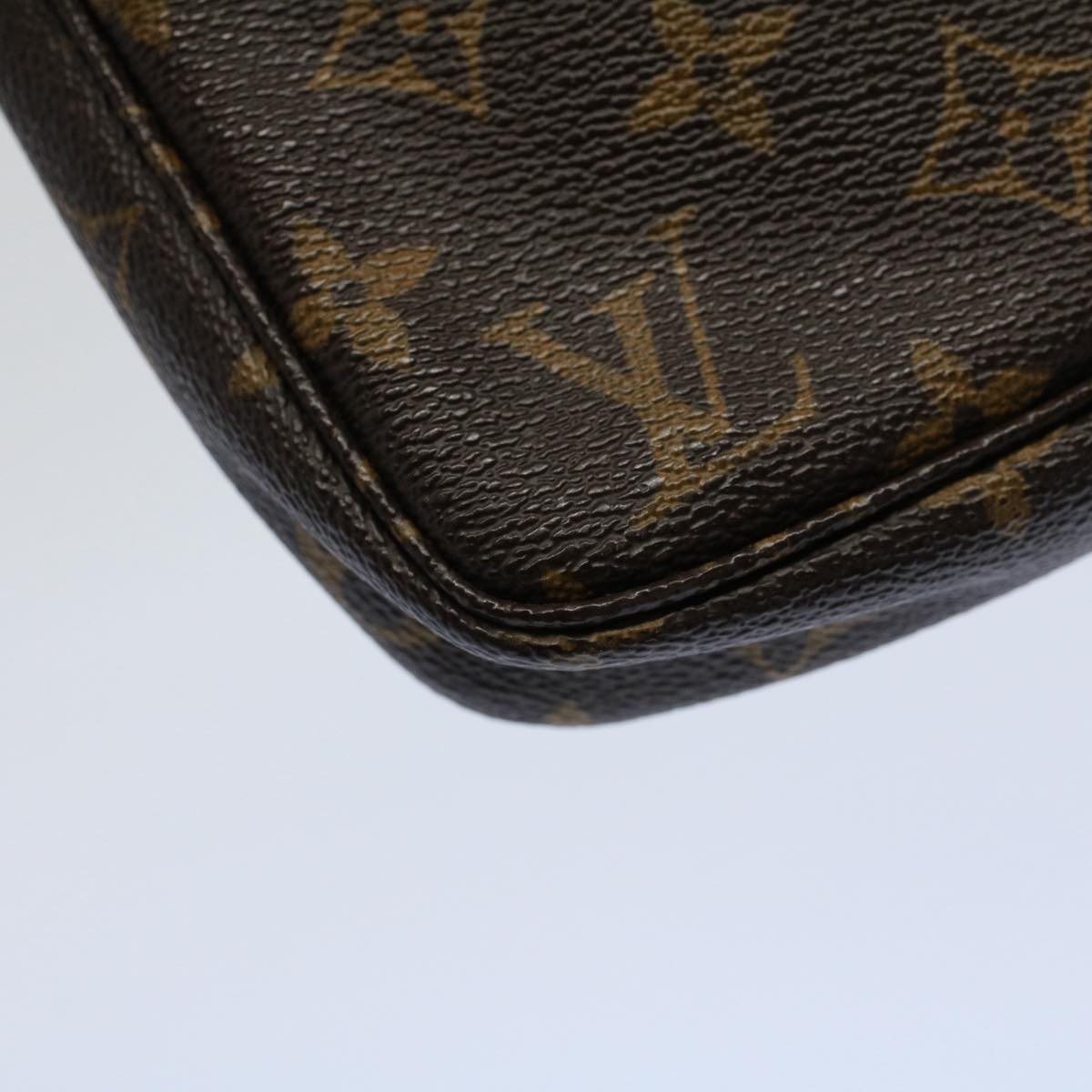 LOUIS VUITTON Monogram Pochette Accessoires Pouch M51980 LV Auth yk8605