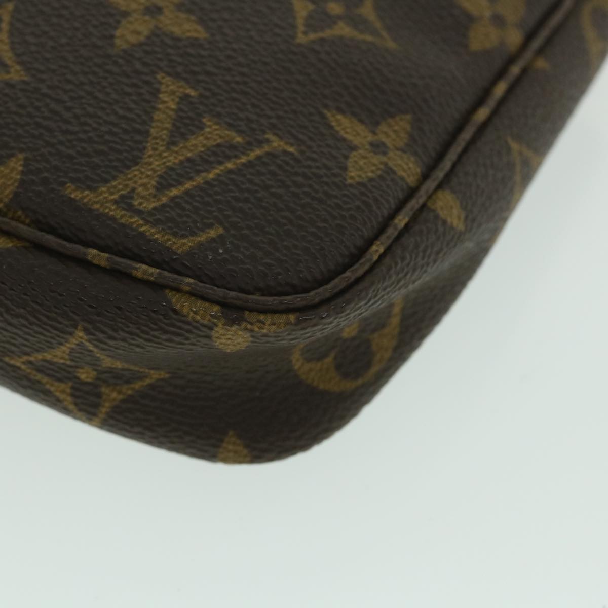 LOUIS VUITTON Monogram Pochette Accessoires Pouch M51980 LV Auth yk8850