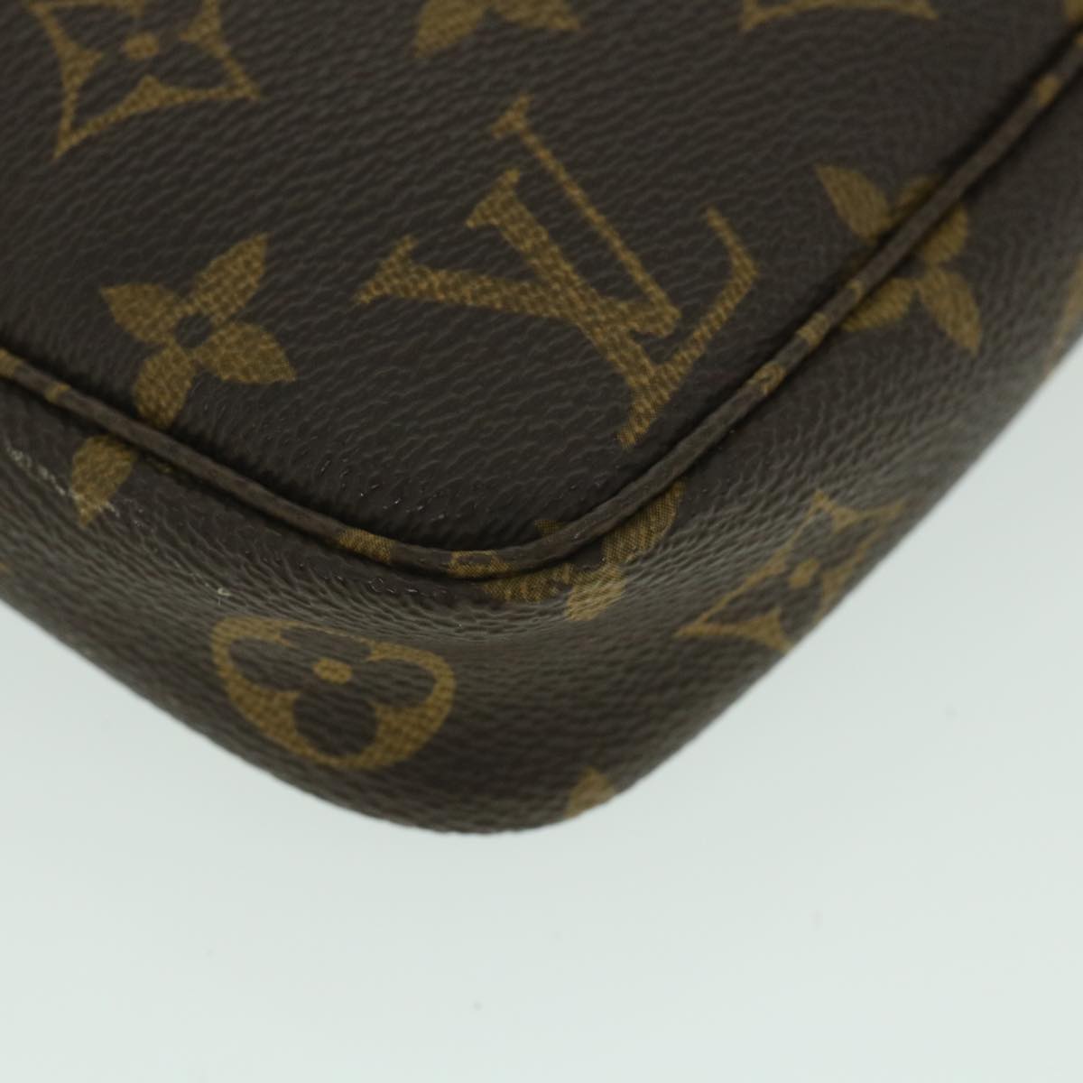 LOUIS VUITTON Monogram Pochette Accessoires Pouch M51980 LV Auth yk8850