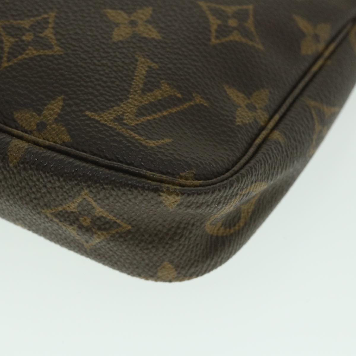 LOUIS VUITTON Monogram Pochette Accessoires Pouch M51980 LV Auth yk8851