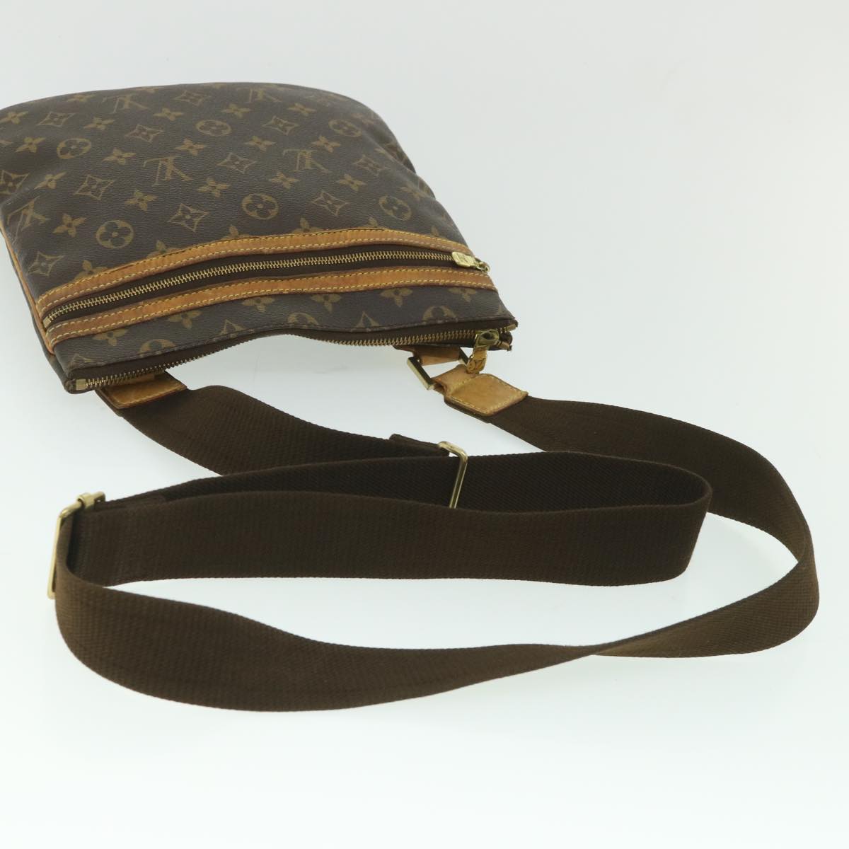 LOUIS VUITTON Monogram Pochette Bosphore Shoulder Bag M40044 LV Auth yk8977