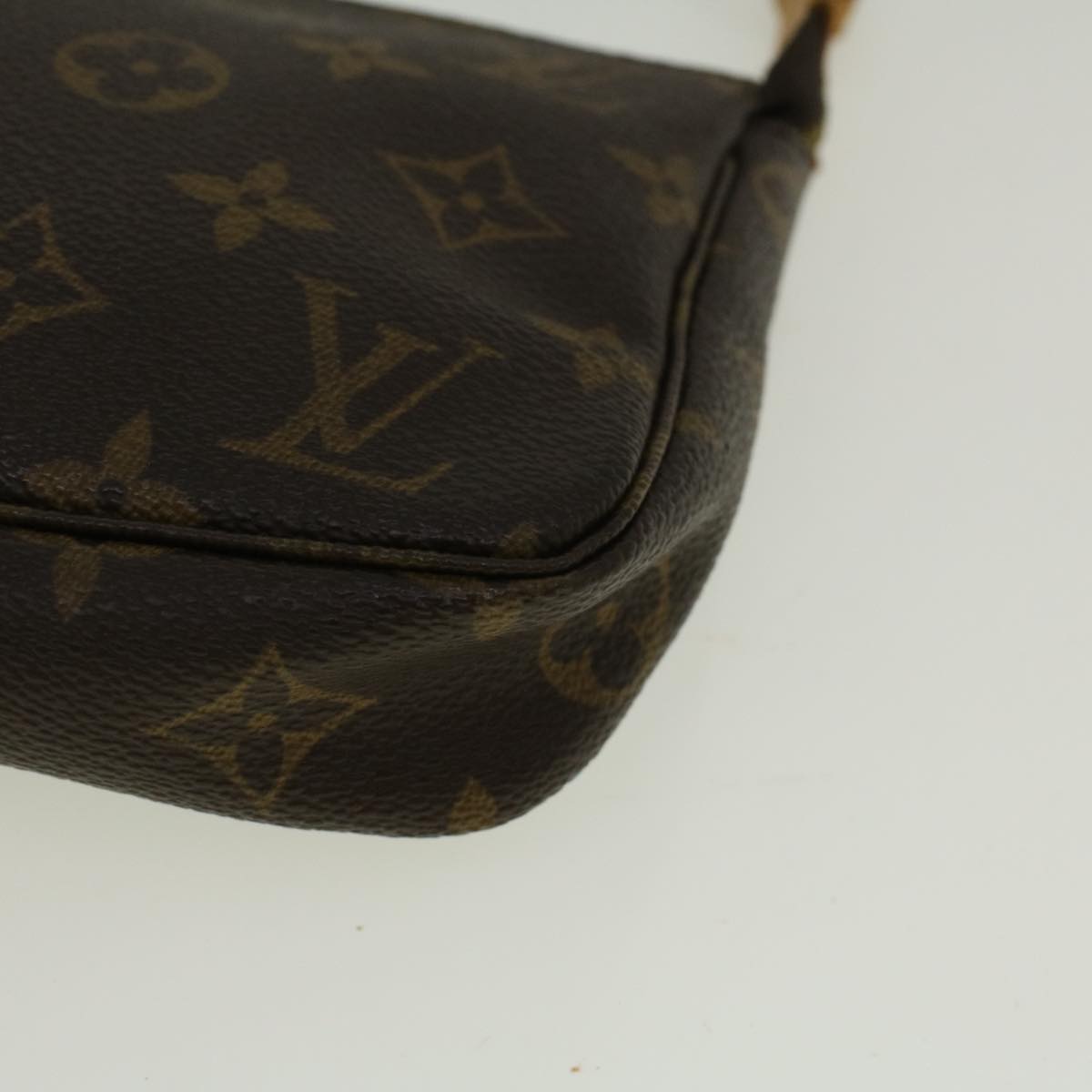 LOUIS VUITTON Monogram Pochette Accessoires Pouch M51980 LV Auth yk9146