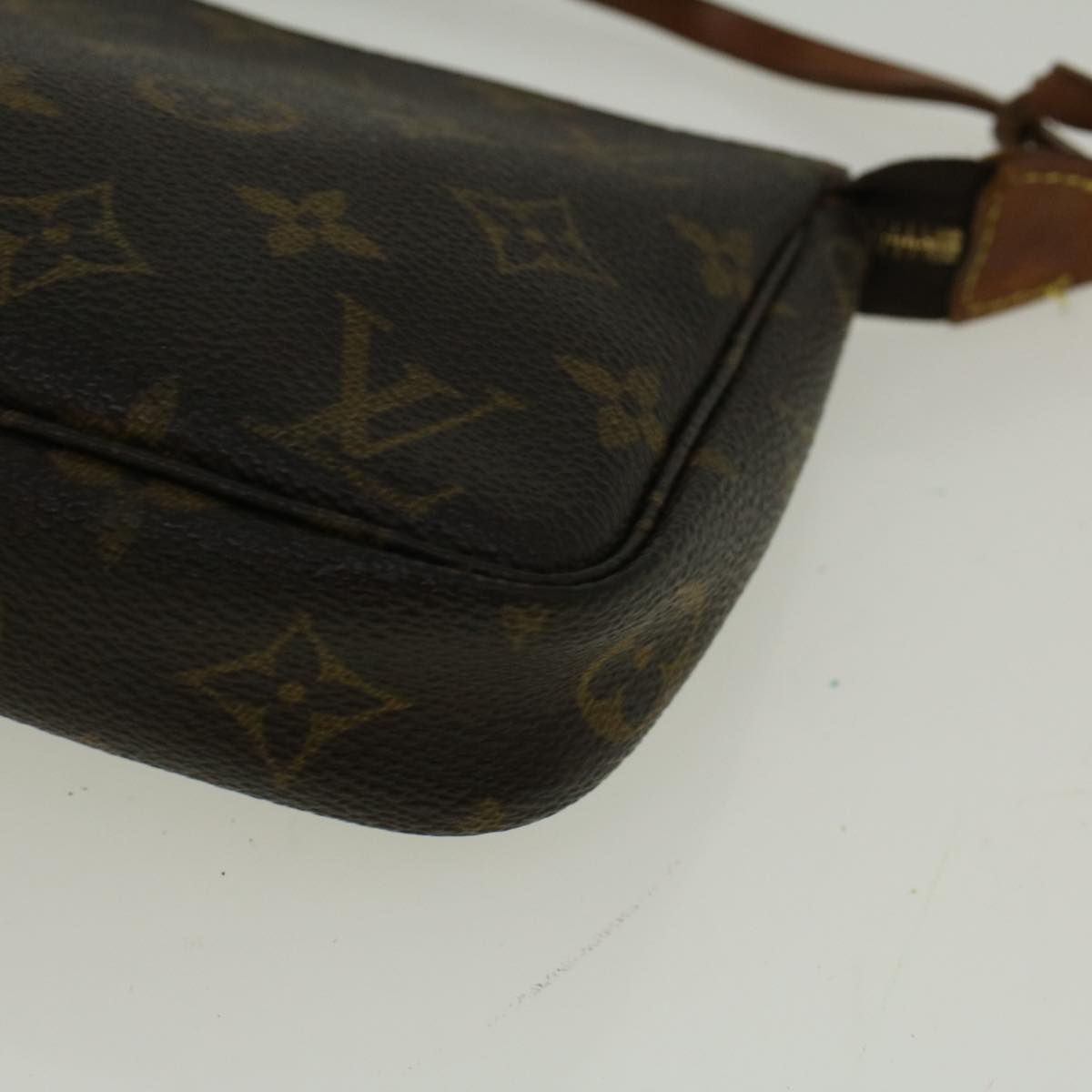 LOUIS VUITTON Monogram Pochette Accessoires Pouch M51980 LV Auth yk9160