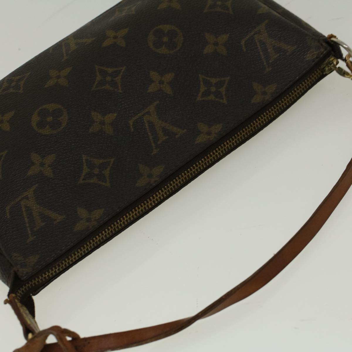 LOUIS VUITTON Monogram Pochette Accessoires Pouch M51980 LV Auth yk9160