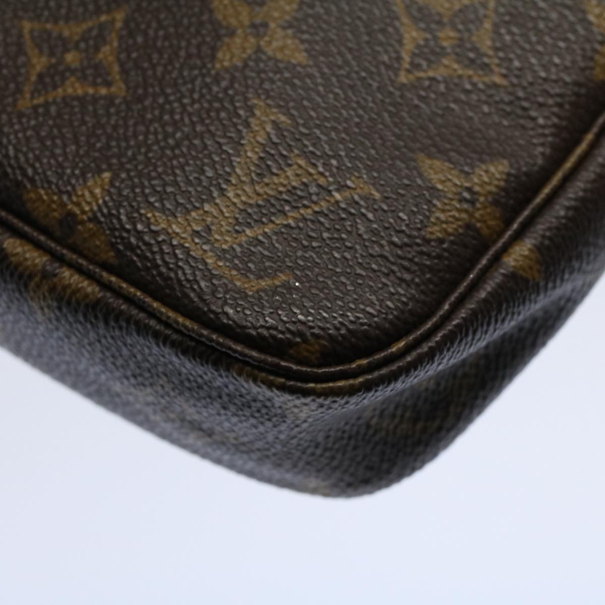 LOUIS VUITTON Monogram Pochette Accessoires Pouch M51980 LV Auth yk9189