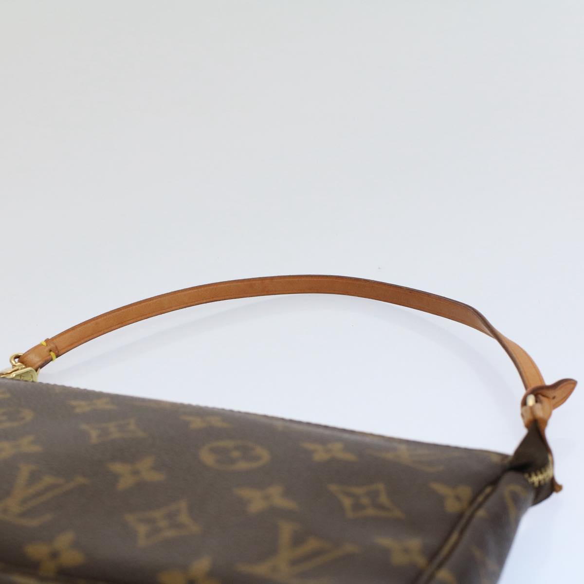 LOUIS VUITTON Monogram Pochette Accessoires Pouch M51980 LV Auth yk9189