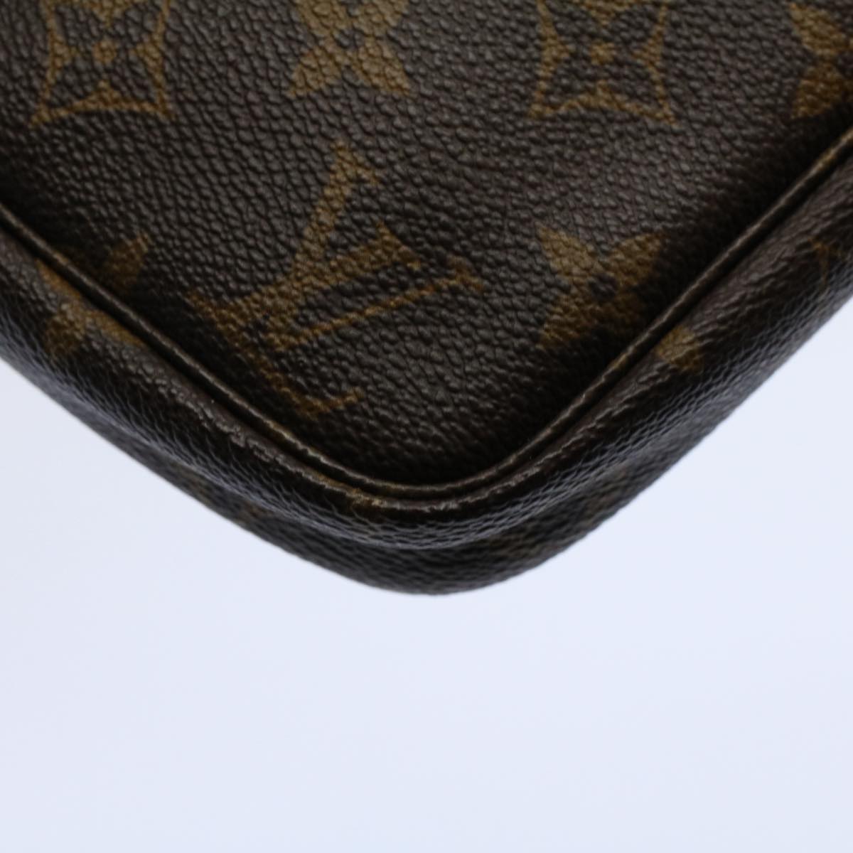 LOUIS VUITTON Monogram Pochette Accessoires Pouch M51980 LV Auth yk9212