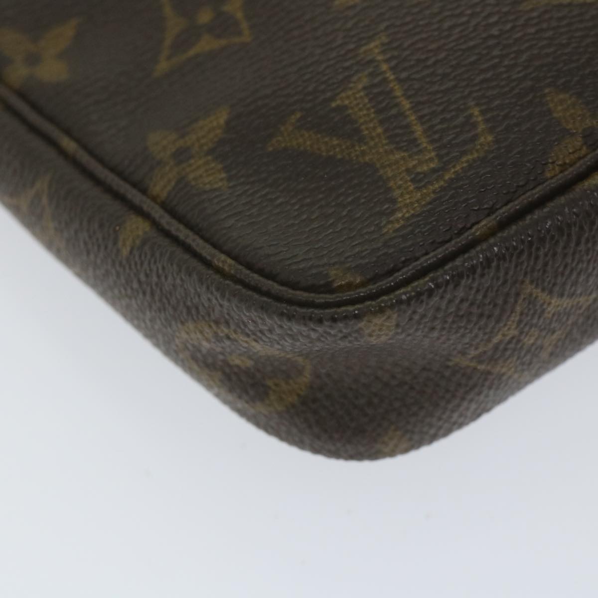 LOUIS VUITTON Monogram Pochette Accessoires Pouch M51980 LV Auth yk9243