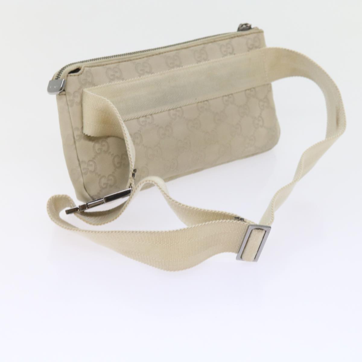 GUCCI GG Canvas Guccissima Waist bag White 162916 Auth yk9416