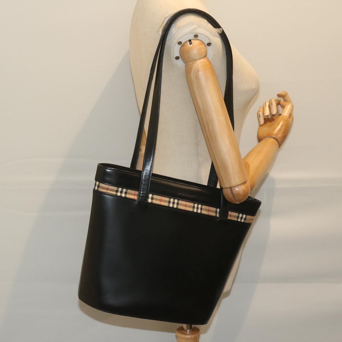 BURBERRY Shoulder Bag Leather Black Auth yk9560