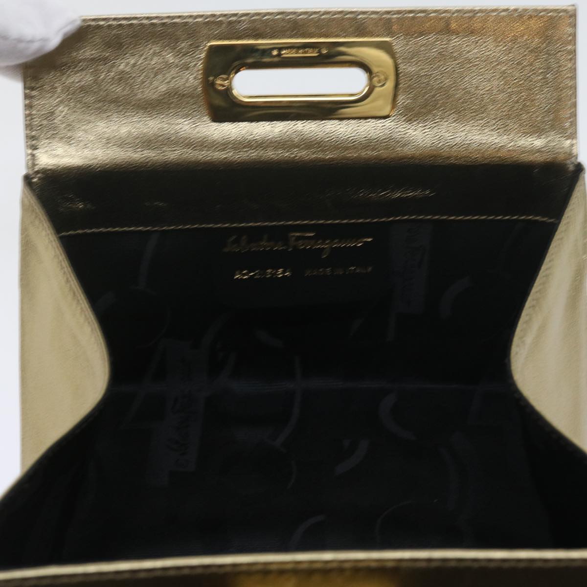 Salvatore Ferragamo Gancini Hand Bag Leather Gold Tone Auth yk9994