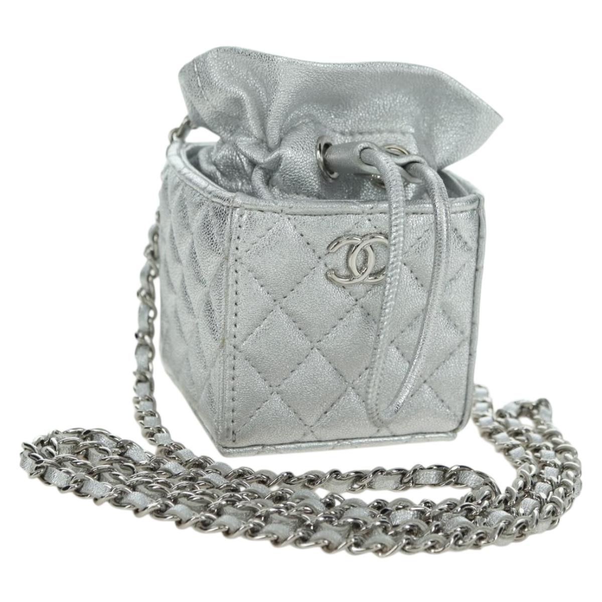 CHANEL Matelasse Chain Shoulder Pouch Lamb Skin Silver Gold CC Auth YKZ1332SAM
