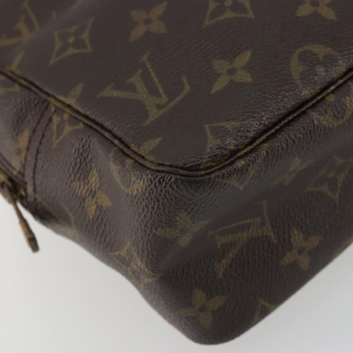 LOUIS VUITTON Monogram Trousse Toilette 28 Clutch Bag M47522 LV Auth YKZ1562