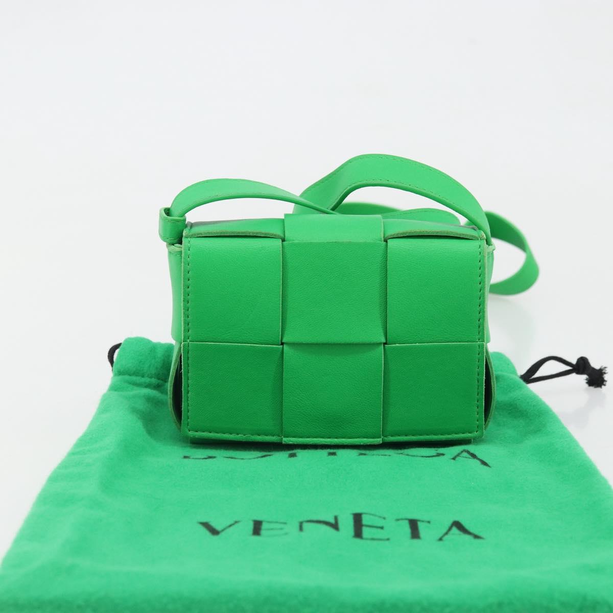 BOTTEGA VENETA MAXI INTRECCIATO Candy Cassette Bag Leather Green Auth YKZ1631A