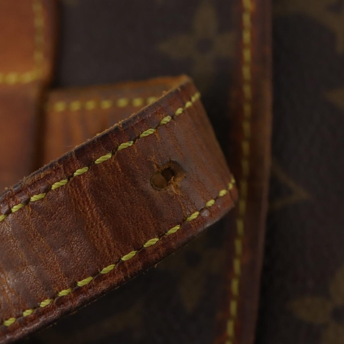LOUIS VUITTON Monogram Saumur 30 Shoulder Bag M42256 LV Auth YKZ280