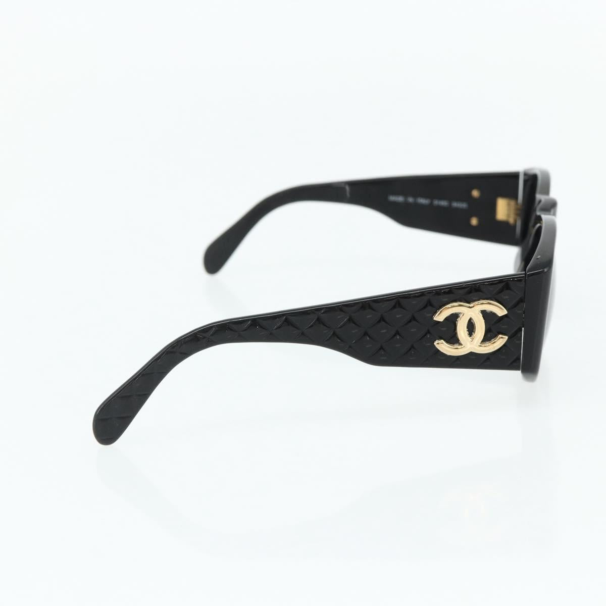 CHANEL Sunglasses plastic Black CC Auth YKZ400