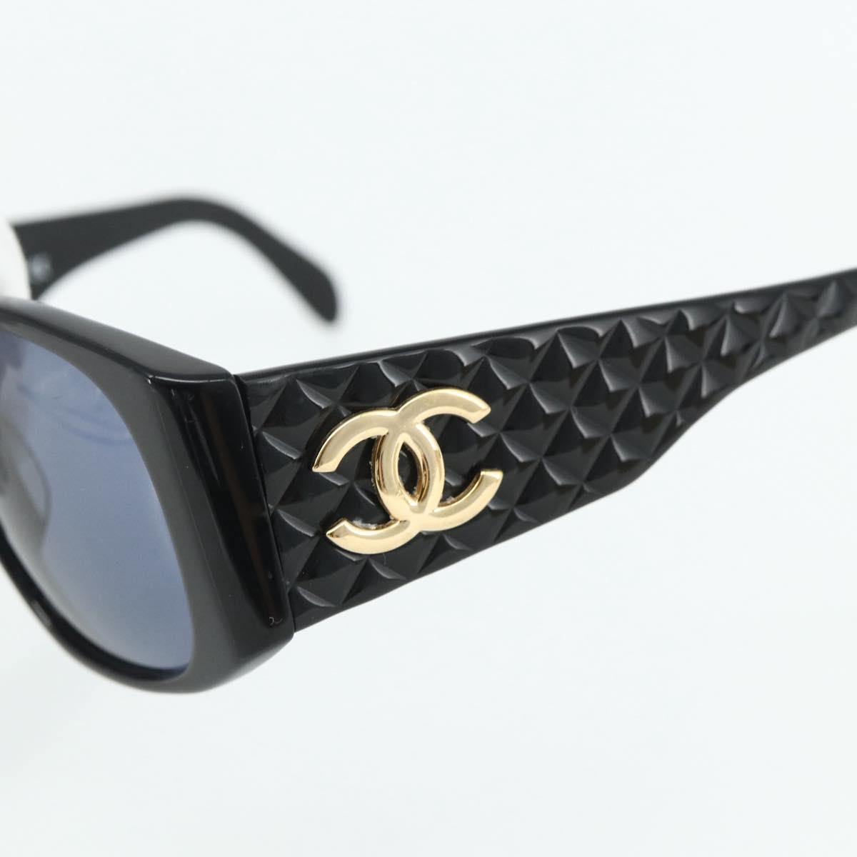 CHANEL Sunglasses plastic Black CC Auth YKZ400