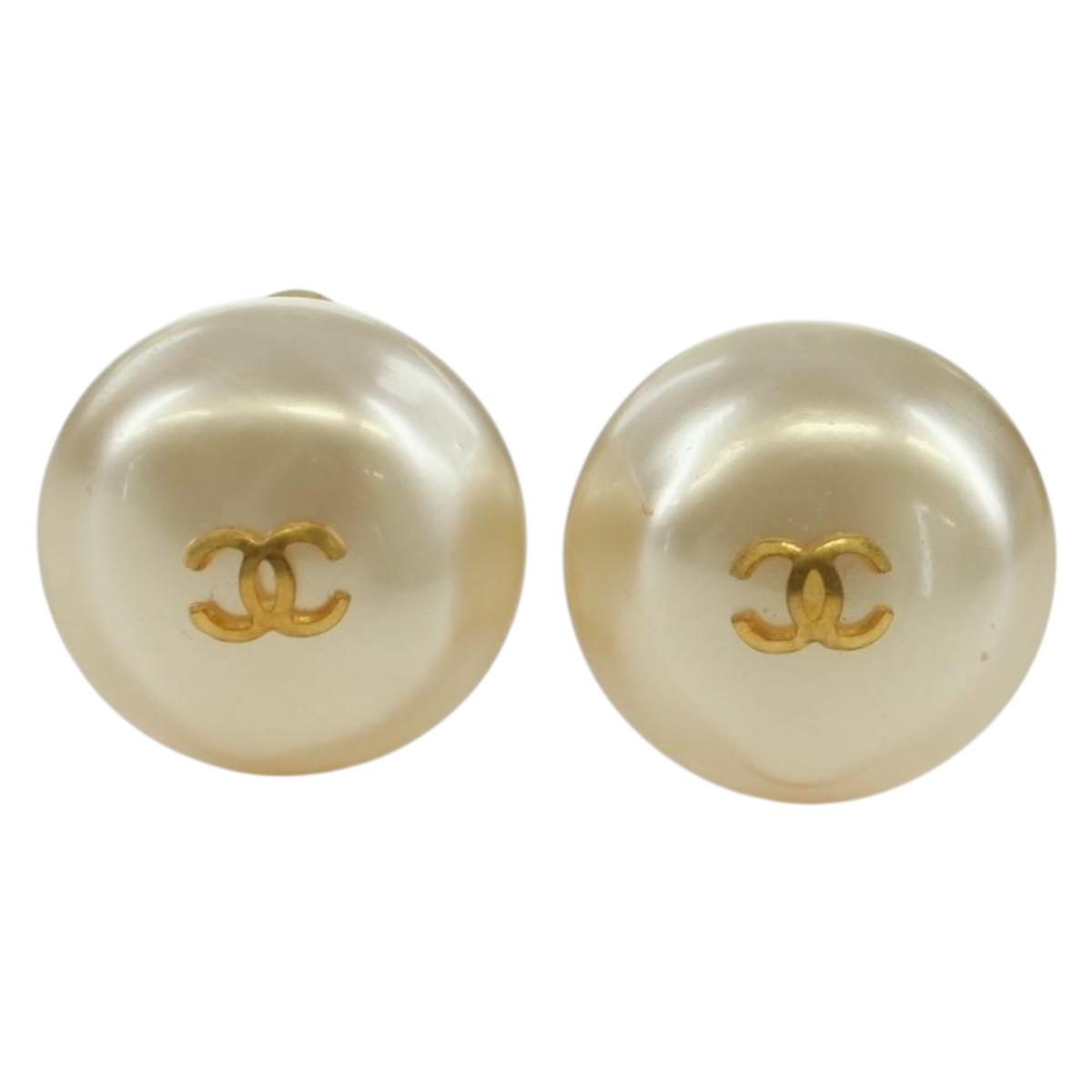CHANEL Earring metal Gold Tone CC Auth YKZ402M