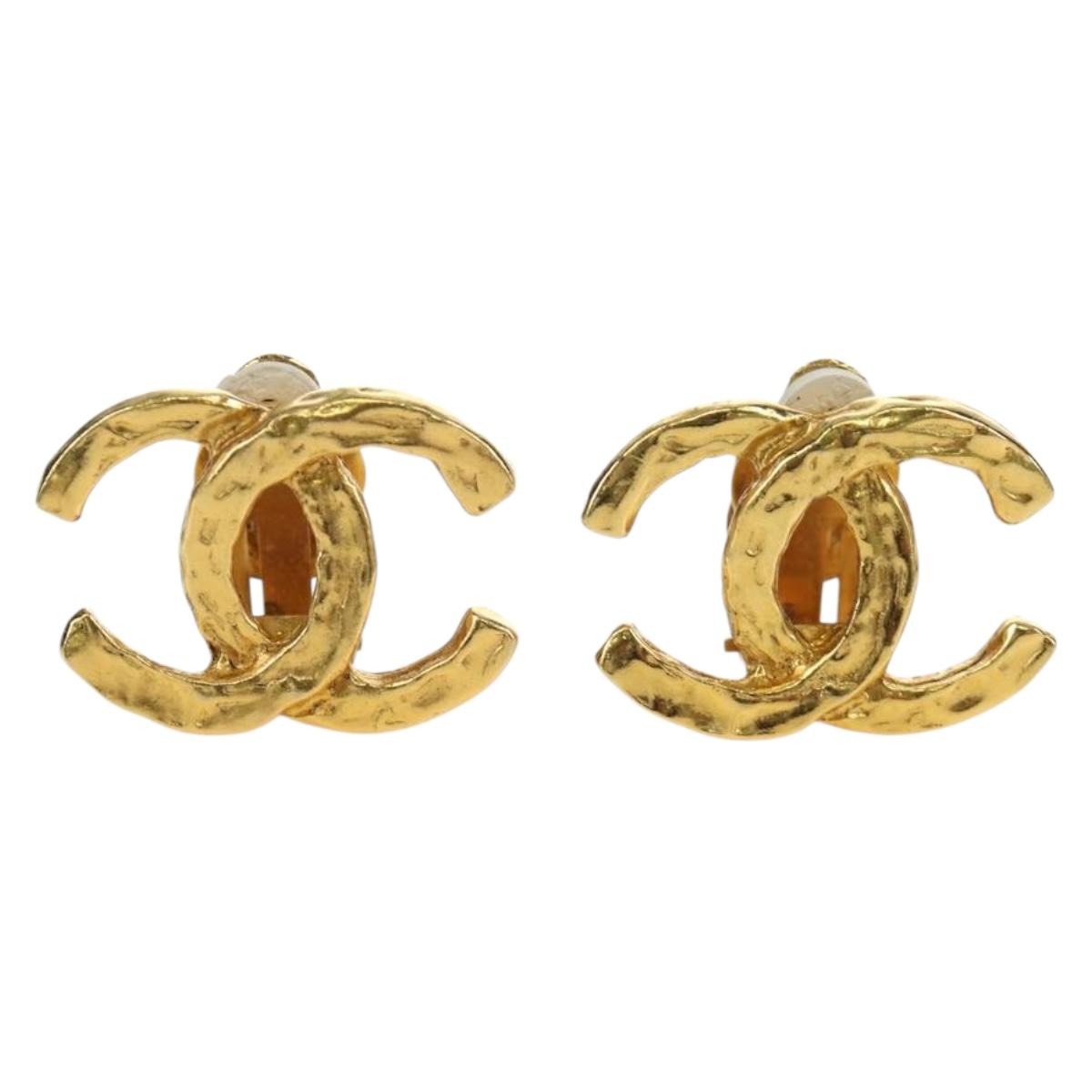 CHANEL Earring metal Gold Tone CC Auth YKZ407M