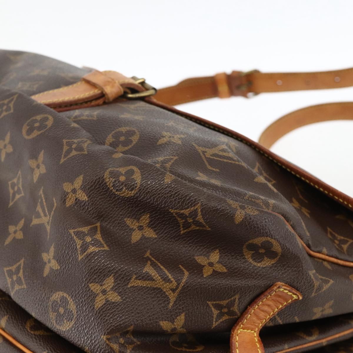 LOUIS VUITTON Monogram Saumur 35 Shoulder Bag M42254 LV Auth YKZ742