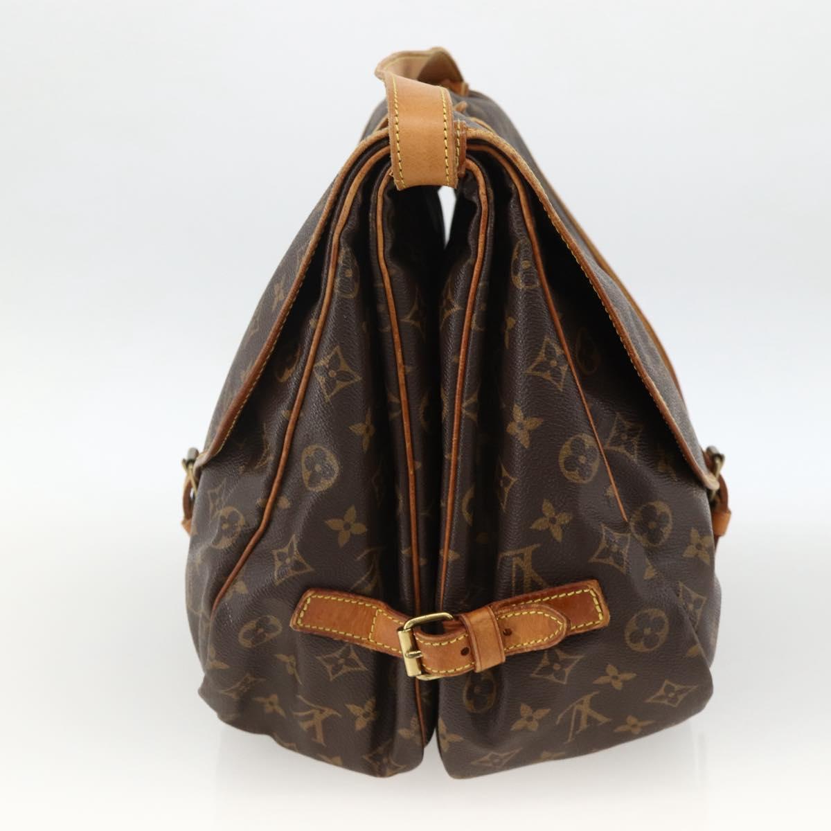 LOUIS VUITTON Monogram Saumur 35 Shoulder Bag M42254 LV Auth YKZ742