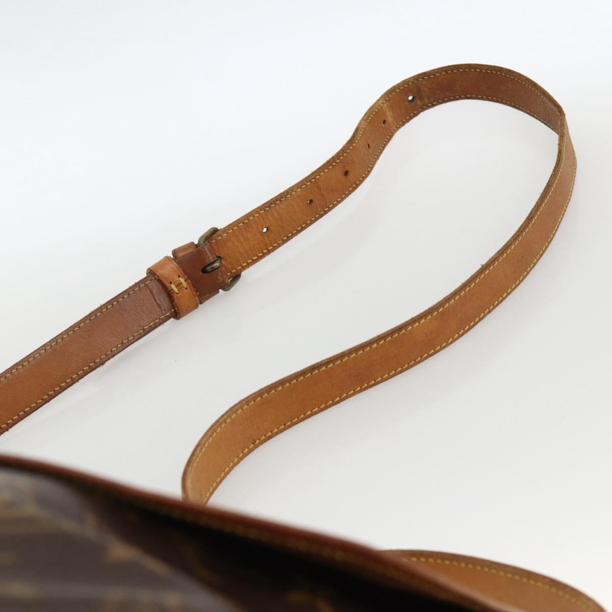 LOUIS VUITTON Monogram Saumur 35 Shoulder Bag M42254 LV Auth YKZ742