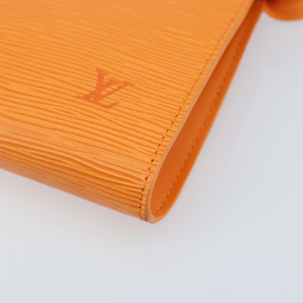 LOUIS VUITTON Epi Pochette Accessoires Pouch Orange Mandarin M5294H Auth YKZ750V