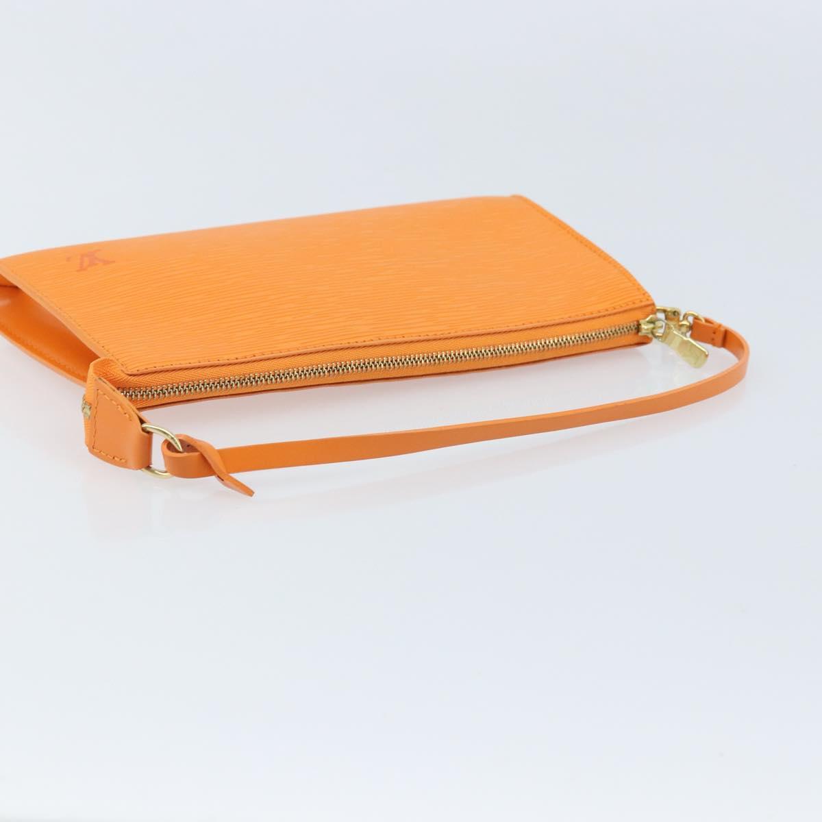 LOUIS VUITTON Epi Pochette Accessoires Pouch Orange Mandarin M5294H Auth YKZ750V